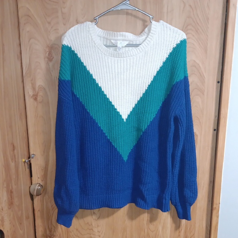Time and Tru Crew Neck Sweater Blue and Green Colorblock